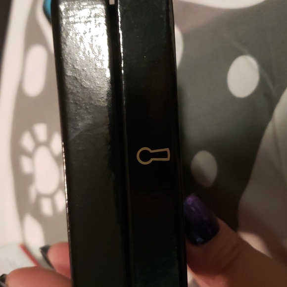 Authentic Victoria Secret Scandalous lock & key necklace! - Picture 5 of 7